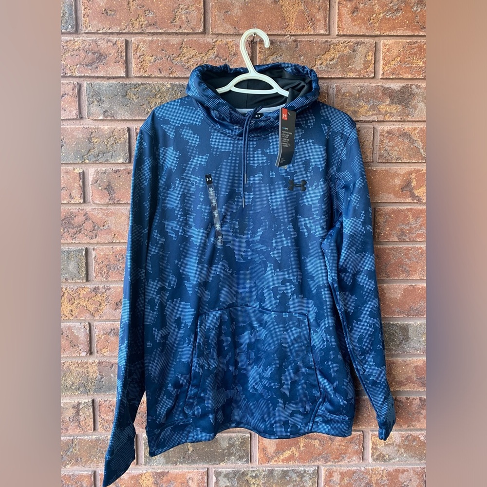NWT UNDER ARMOUR SWEATER